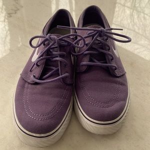 Nike Purple Canvas Sneakers with White Swoosh